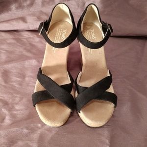 Toms Wedge Sandal